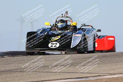 media/Oct-26-2025-CalClub SCCA (Sun) [[8ce1e69566]]/Group 6/Grapevine/